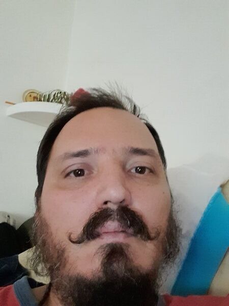 Caut o femeie bisex